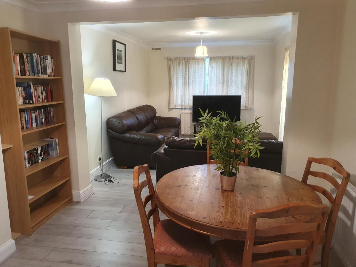 Villa Elegant House 10 Minutes Walk To Wembley Stadium London Exterior foto