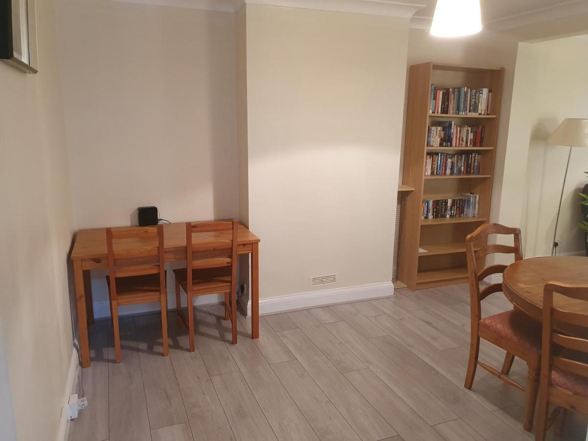 Villa Elegant House 10 Minutes Walk To Wembley Stadium London Exterior foto